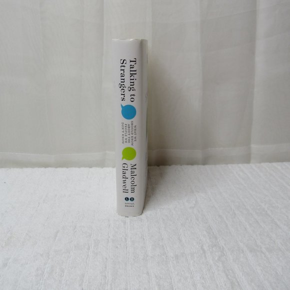 Talking to Strangers What We Should Know about the People We Don't Know Hardbac - Picture 2 of 6